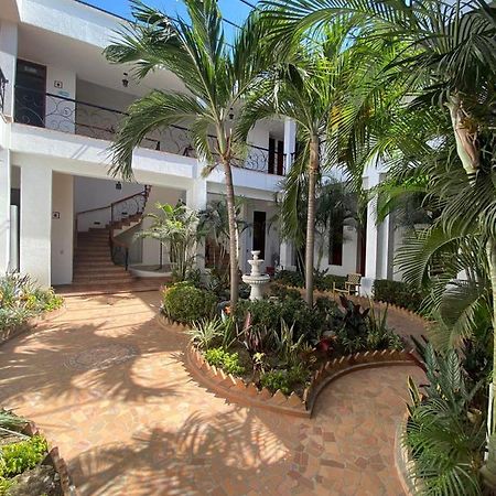 Hotel Casa Bethel Санта Марта Екстериор снимка