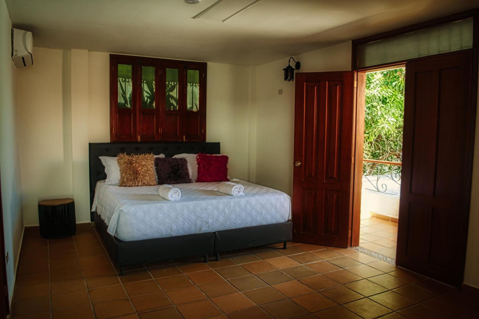 Hotel Casa Bethel Санта Марта Екстериор снимка