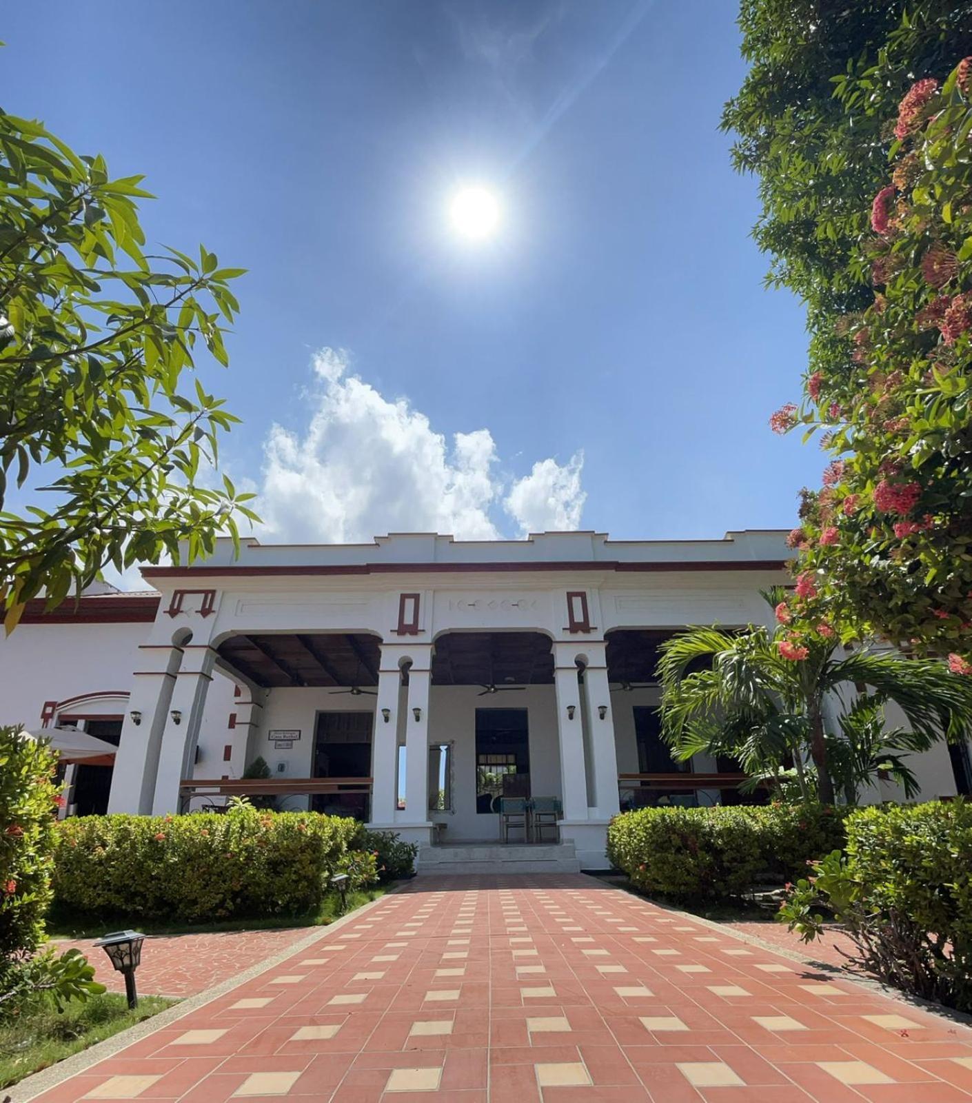 Hotel Casa Bethel Санта Марта Екстериор снимка