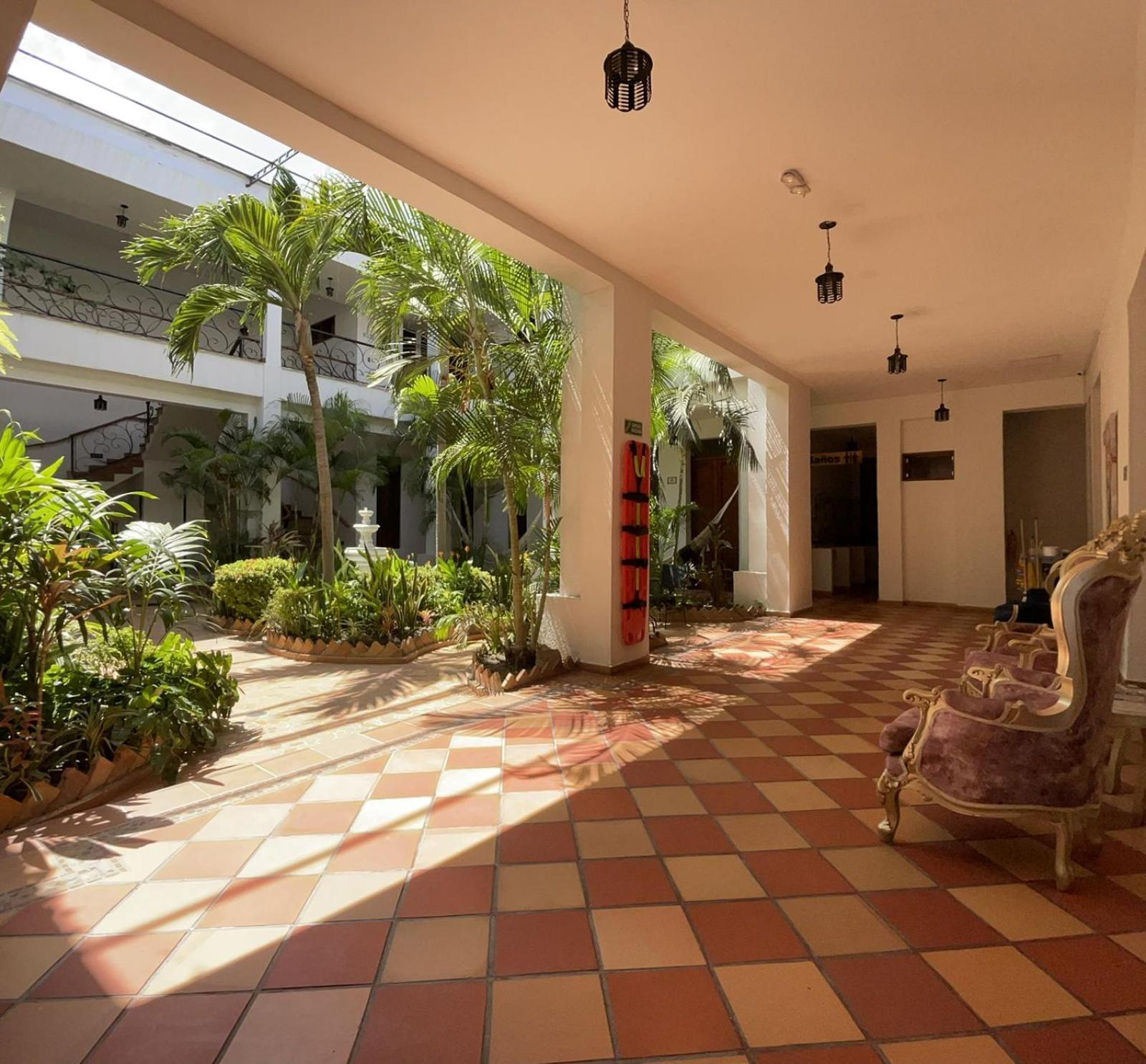 Hotel Casa Bethel Санта Марта Екстериор снимка